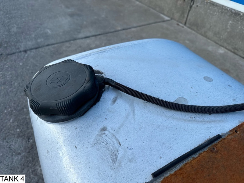 Universeel Brandstoftank - Топливный бак для Грузовиков: фото 4 Universeel Brandstoftank - Топливный бак для Грузовиков: фото 4