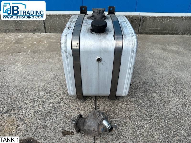 Universeel Pump and tank - Бак для гидравлической жидкости: фото 1 Universeel Pump and tank - Бак для гидравлической жидкости: фото 1