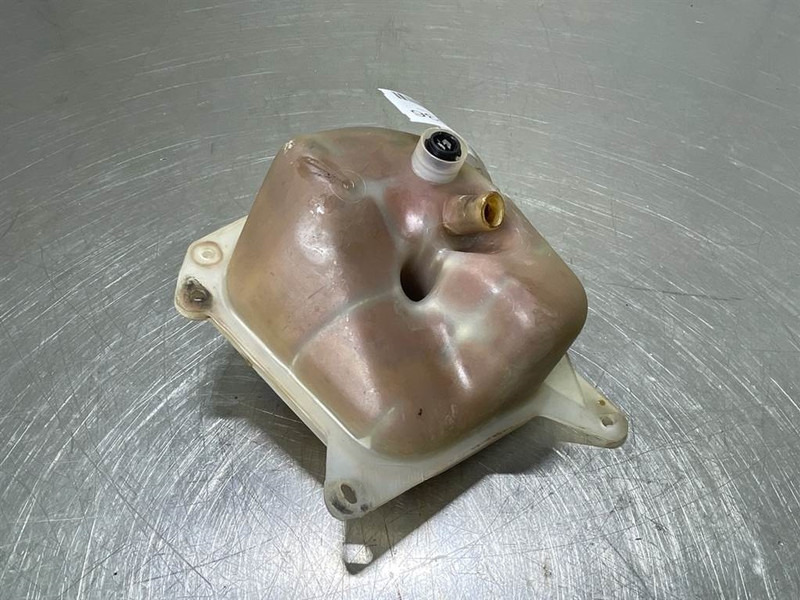 Ahlmann AZ14-4109530A/4109531A-Expansion tank/Behälter - Двигатель для Строительной техники: фото 5 Ahlmann AZ14-4109530A/4109531A-Expansion tank/Behälter - Двигатель для Строительной техники: фото 5