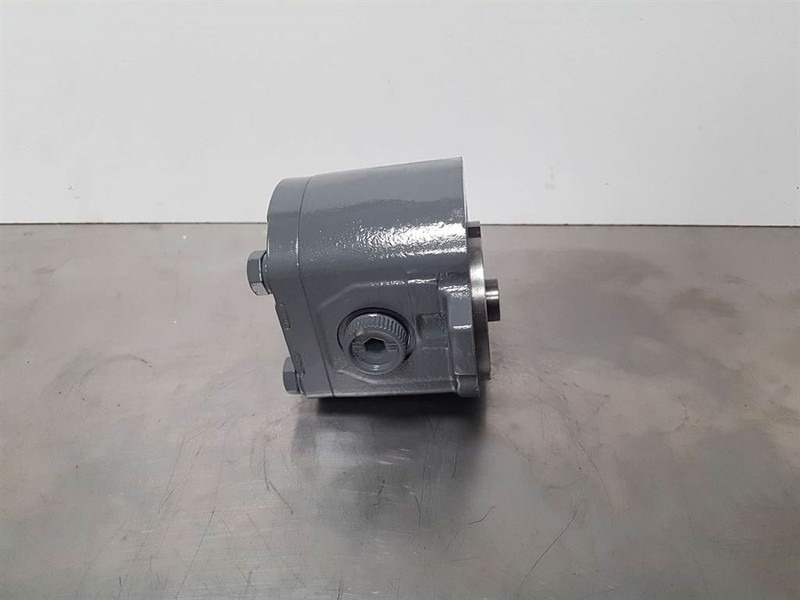 Case CX55-Kobelco SK 55-AP2D25-Gearpump/Zahnradpumpe - Гидравлика для Строительной техники: фото 4 Case CX55-Kobelco SK 55-AP2D25-Gearpump/Zahnradpumpe - Гидравлика для Строительной техники: фото 4