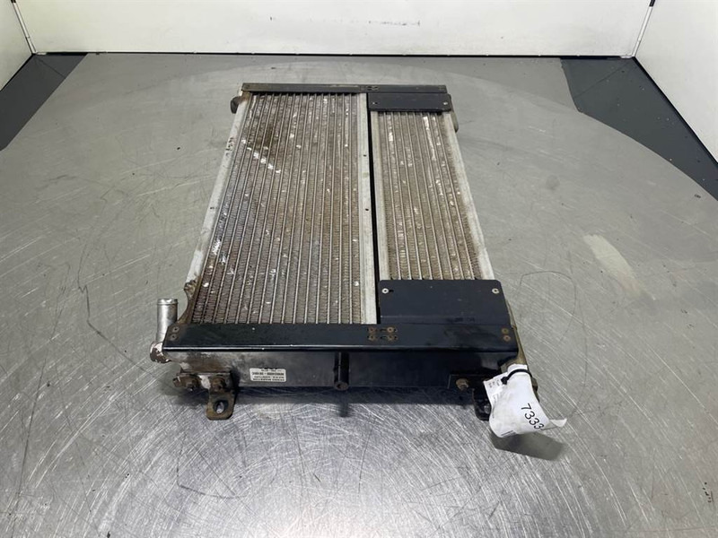 Cat 924G-239-6770-Cooler/Kühler/Koeler - Двигатель для Строительной техники: фото 2 Cat 924G-239-6770-Cooler/Kühler/Koeler - Двигатель для Строительной техники: фото 2