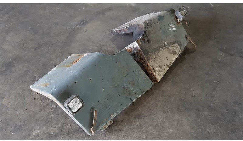 Komatsu WA 270 - 3 - Fender/Kotflügel/Spatbord - Крыло для Строительной техники: фото 2 Komatsu WA 270 - 3 - Fender/Kotflügel/Spatbord - Крыло для Строительной техники: фото 2