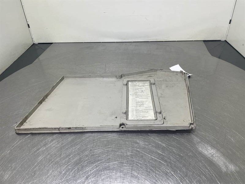 Liebherr A316-9210770-Dashboard/Console/Konsole - Кабина и интерьер для Строительной техники: фото 3 Liebherr A316-9210770-Dashboard/Console/Konsole - Кабина и интерьер для Строительной техники: фото 3