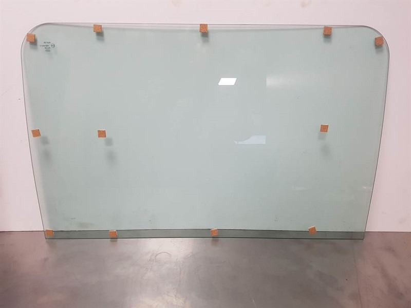 Liebherr A924C-10035530-Frontscheibe unten/Voorruit onder - Кабина и интерьер для Строительной техники: фото 1 Liebherr A924C-10035530-Frontscheibe unten/Voorruit onder - Кабина и интерьер для Строительной техники: фото 1