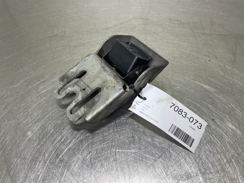 Liebherr A934C-10298856-Camera/Kamera - Кабина и интерьер для Строительной техники: фото 3 Liebherr A934C-10298856-Camera/Kamera - Кабина и интерьер для Строительной техники: фото 3