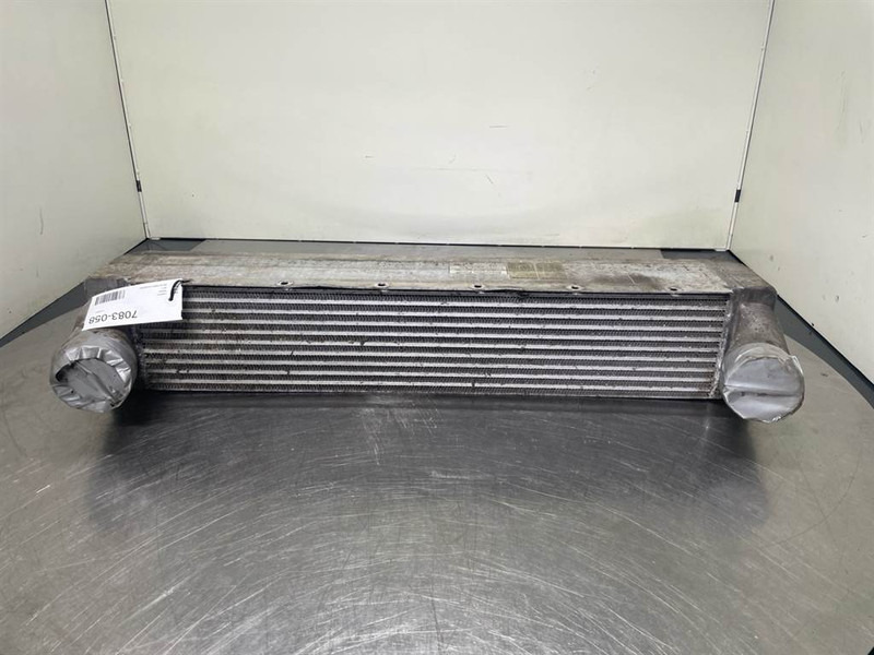 Liebherr A934C-10413275-Cooler/Kühler/Koeler - Двигатель для Строительной техники: фото 1 Liebherr A934C-10413275-Cooler/Kühler/Koeler - Двигатель для Строительной техники: фото 1