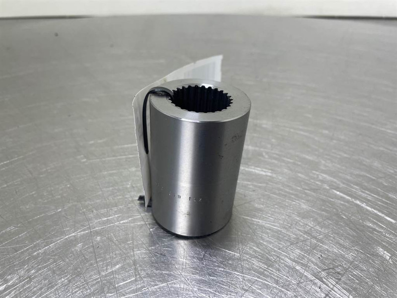 Liebherr L514-7017300-ZF 4472319132-Profile bushing/Bus - Ось и запчасти для Строительной техники: фото 2 Liebherr L514-7017300-ZF 4472319132-Profile bushing/Bus - Ось и запчасти для Строительной техники: фото 2