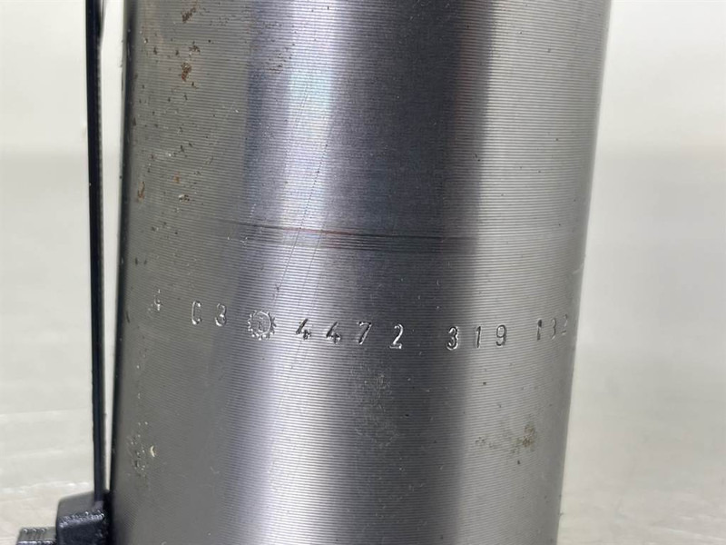 Liebherr L514-7017300-ZF 4472319132-Profile bushing/Bus - Ось и запчасти для Строительной техники: фото 3 Liebherr L514-7017300-ZF 4472319132-Profile bushing/Bus - Ось и запчасти для Строительной техники: фото 3