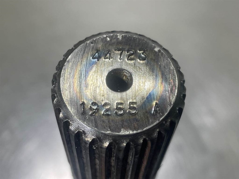 Liebherr L514-7621859-ZF 4472319255-Joint shaft/Steckwelle - Ось и запчасти для Строительной техники: фото 5 Liebherr L514-7621859-ZF 4472319255-Joint shaft/Steckwelle - Ось и запчасти для Строительной техники: фото 5