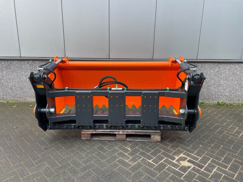 MAMMUT SC220M - Silage cutter/Silageschneider/Kuilhapper - Техника для силоса: фото 3 MAMMUT SC220M - Silage cutter/Silageschneider/Kuilhapper - Техника для силоса: фото 3