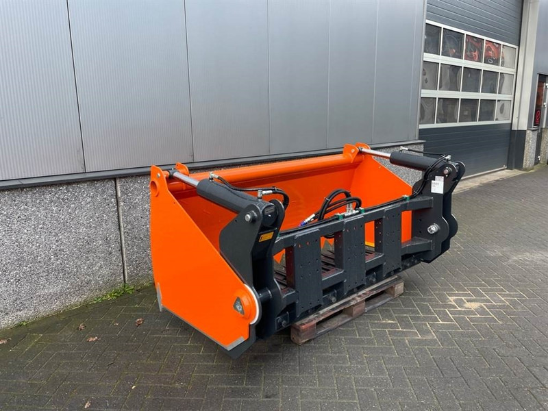 MAMMUT SC220M - Silage cutter/Silageschneider/Kuilhapper - Техника для силоса: фото 4 MAMMUT SC220M - Silage cutter/Silageschneider/Kuilhapper - Техника для силоса: фото 4