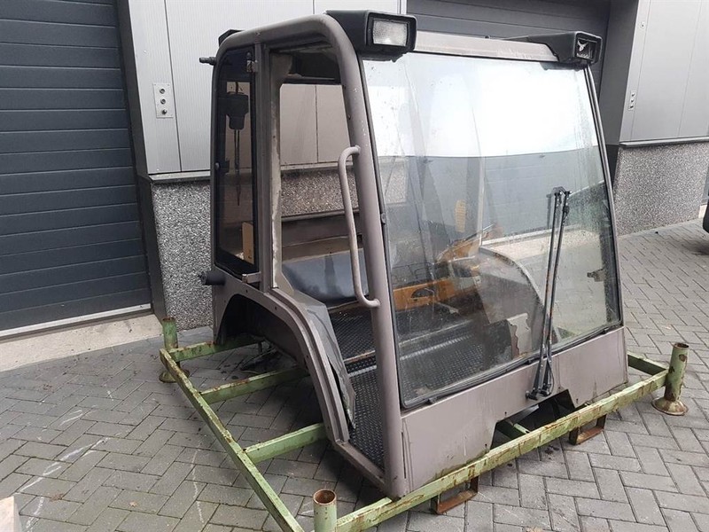 Manitou MLA627 - Cabin/Kabine/Cabine - Кабина и интерьер для Строительной техники: фото 1 Manitou MLA627 - Cabin/Kabine/Cabine - Кабина и интерьер для Строительной техники: фото 1