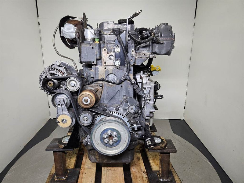 New Holland W110C-FPT F4HFE413J-Engine/Motor - Двигатель для Строительной техники: фото 3 New Holland W110C-FPT F4HFE413J-Engine/Motor - Двигатель для Строительной техники: фото 3