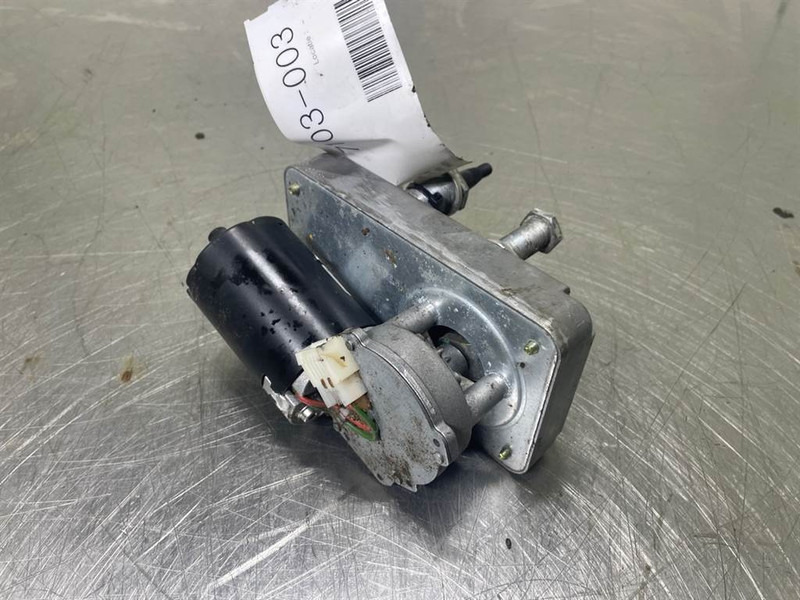 O & K L25.5-Valeo 150.743-24V-Wiper motor/Wischermotor - Электрическая система для Строительной техники: фото 2 O & K L25.5-Valeo 150.743-24V-Wiper motor/Wischermotor - Электрическая система для Строительной техники: фото 2