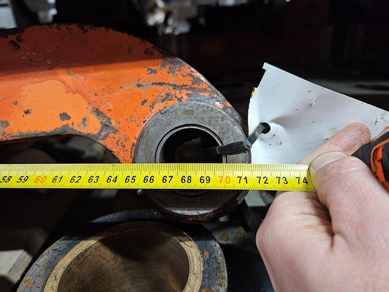 Schaeff SKL832-6336024001-Shift lever/Umlenkhebel/Duwstuk - Стрела для Строительной техники: фото 4 Schaeff SKL832-6336024001-Shift lever/Umlenkhebel/Duwstuk - Стрела для Строительной техники: фото 4