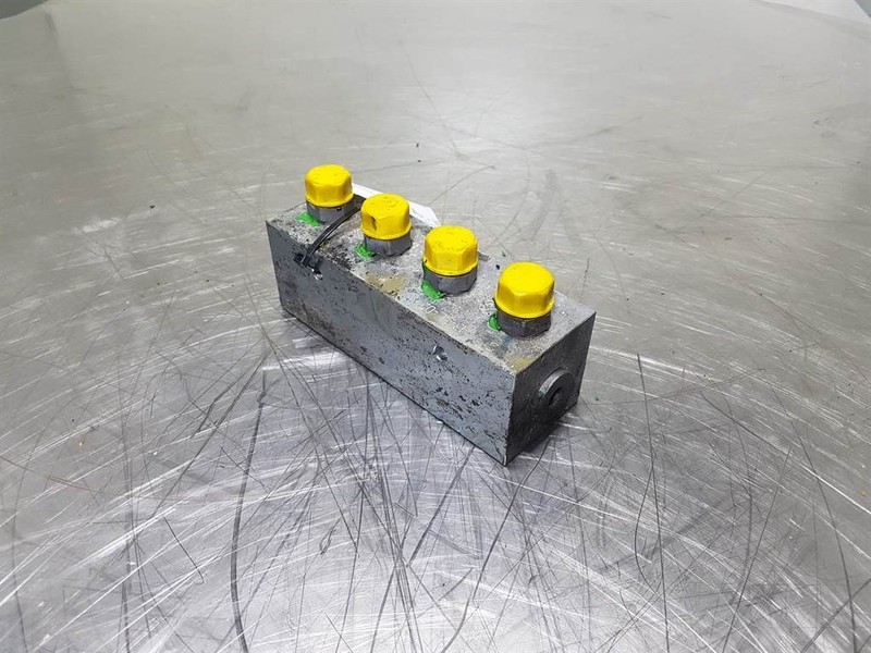 Sennebogen 818E-SC13-SE-02-15-Manifold - Гидравлика для Строительной техники: фото 2 Sennebogen 818E-SC13-SE-02-15-Manifold - Гидравлика для Строительной техники: фото 2