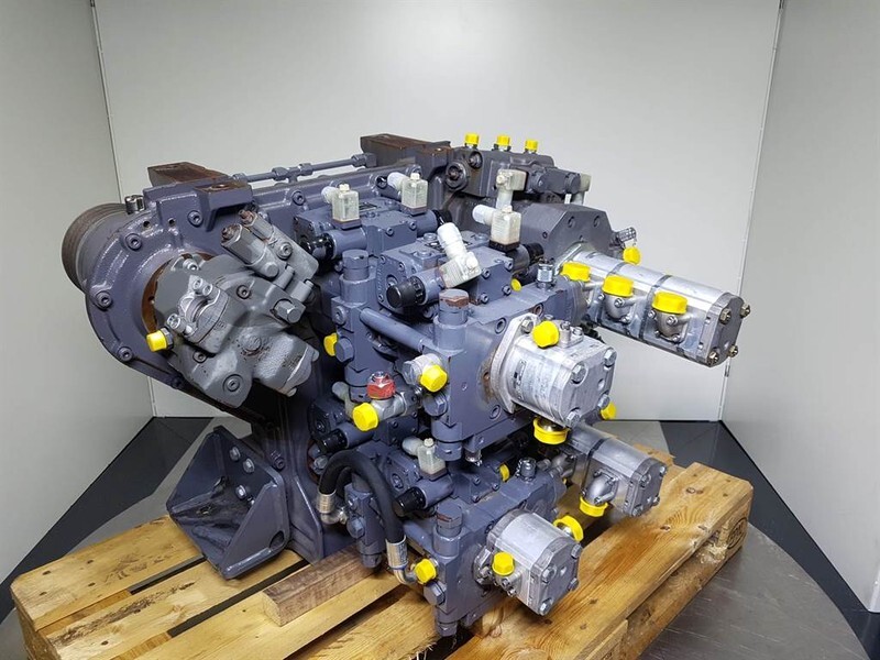 Vögele SUPER 1600/1603/1800/1803- 2031320 -Transmission - Коробка передач и запчасти для Строительной техники: фото 2 Vögele SUPER 1600/1603/1800/1803- 2031320 -Transmission - Коробка передач и запчасти для Строительной техники: фото 2