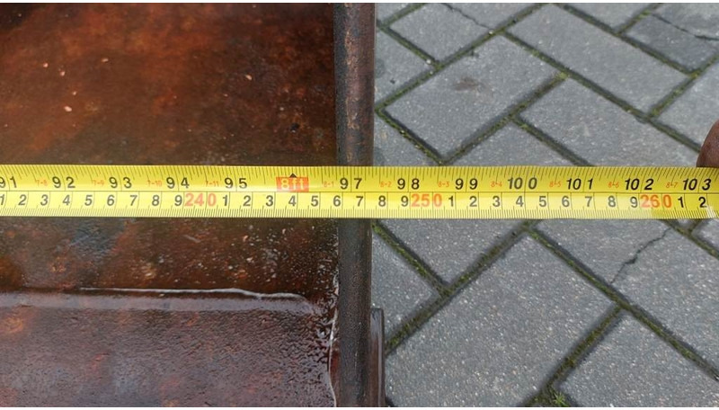 Volvo L 90 C - Ковш для Строительной техники: фото 4 Volvo L 90 C - Ковш для Строительной техники: фото 4