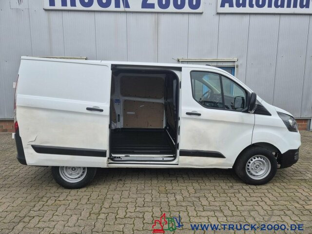 Ford Transit Custom 2.0 TDCi EURO 6 DAB Nur 95 TKM - Пассажирский фургон: фото 2 Ford Transit Custom 2.0 TDCi EURO 6 DAB Nur 95 TKM - Пассажирский фургон: фото 2