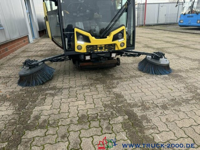 Johnston Bucher Sweeper CX 201 Kehren + Sprühen Klima в лизинг Johnston Bucher Sweeper CX 201 Kehren + Sprühen Klima: фото 8