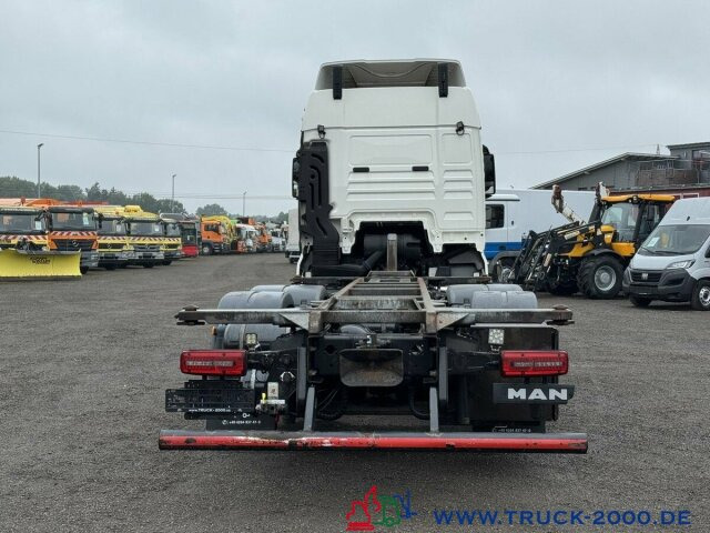 MAN TGX 26.500 XLX Haus Bett hydr Hub Multi Wechsler - Грузовик-контейнеровоз/ Сменный кузов: фото 2 MAN TGX 26.500 XLX Haus Bett hydr Hub Multi Wechsler - Грузовик-контейнеровоз/ Сменный кузов: фото 2