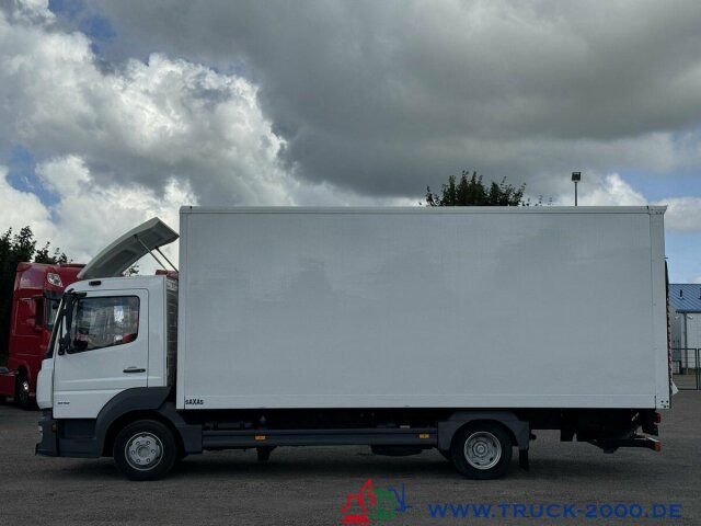 Mercedes-Benz Atego 818 Koffer LBW DHOLLANDIA 1.000kg 3 Sitze - Фургон с закрытым кузовом: фото 2 Mercedes-Benz Atego 818 Koffer LBW DHOLLANDIA 1.000kg 3 Sitze - Фургон с закрытым кузовом: фото 2