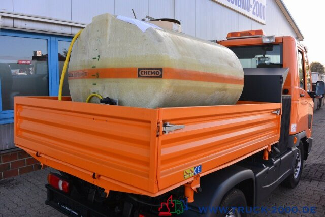 Multicar M30 4x4 Leitpfostenwaschanlage + 1.000 Ltr Tank - Самосвал, Коммунальная/ Специальная техника: фото 5 Multicar M30 4x4 Leitpfostenwaschanlage + 1.000 Ltr Tank - Самосвал, Коммунальная/ Специальная техника: фото 5