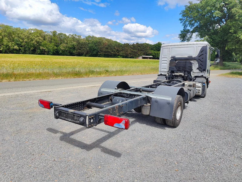 MAN TGL 12.250 Chassis cabine Euro6 - Грузовик-шасси: фото 3 MAN TGL 12.250 Chassis cabine Euro6 - Грузовик-шасси: фото 3