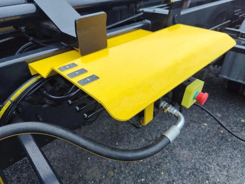 MAN TGL 12.250 with NEW Containersystem / Hooklift JIMECA - Крюковой мультилифт: фото 5 MAN TGL 12.250 with NEW Containersystem / Hooklift JIMECA - Крюковой мультилифт: фото 5