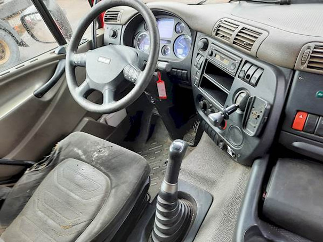 DAF CF75.360 MANUAL GEARBOX - Грузовик-контейнеровоз/ Сменный кузов: фото 5 DAF CF75.360 MANUAL GEARBOX - Грузовик-контейнеровоз/ Сменный кузов: фото 5