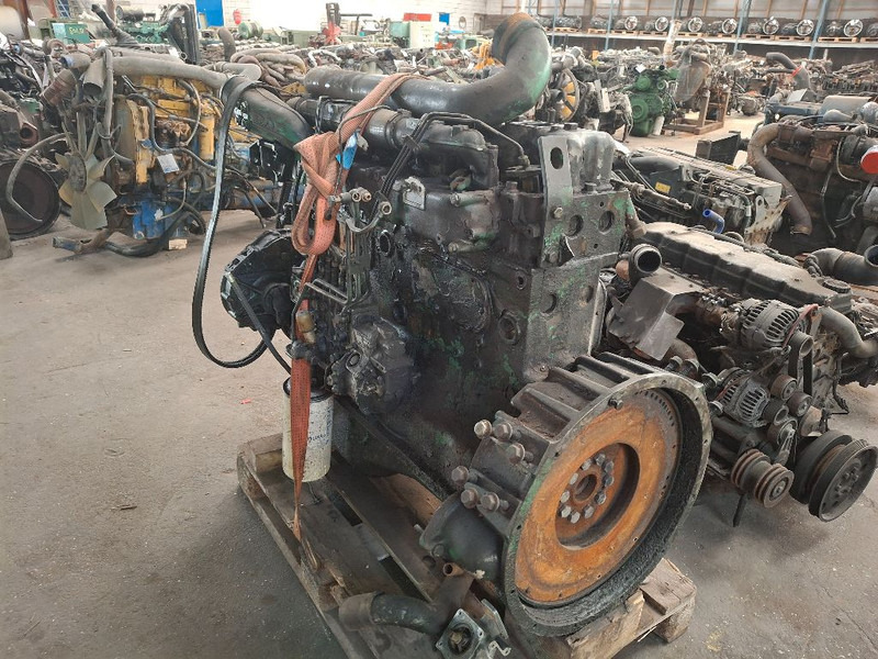 DAF WS268 - Двигатель: фото 4 DAF WS268 - Двигатель: фото 4