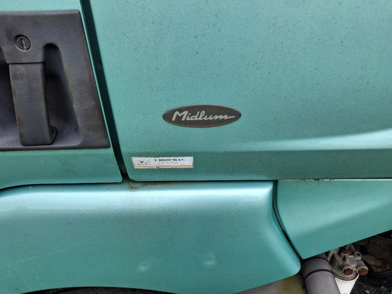 Renault MIDLUM 150-08/B - Грузовик с закрытым кузовом: фото 4 Renault MIDLUM 150-08/B - Грузовик с закрытым кузовом: фото 4