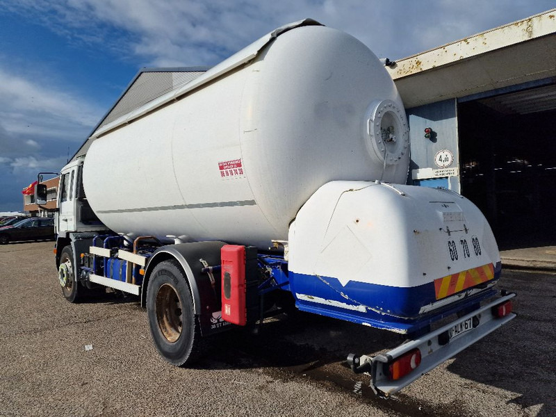 Volvo FL 250 GAS / LPG - Грузовик-цистерна: фото 4 Volvo FL 250 GAS / LPG - Грузовик-цистерна: фото 4