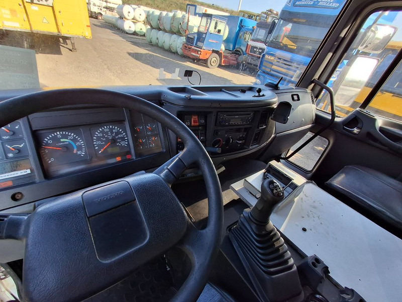 Volvo FL 250 GAS / LPG - Грузовик-цистерна: фото 5 Volvo FL 250 GAS / LPG - Грузовик-цистерна: фото 5