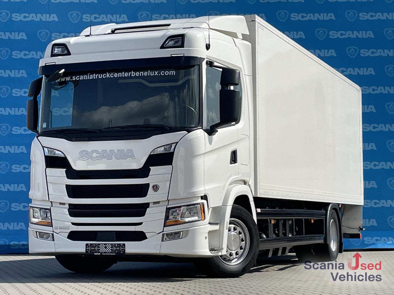 SCANIA G 280 B4x2NB RETARDER FULL AIR CNG TAIL LIFT 2.5T - Грузовик с закрытым кузовом: фото 1 SCANIA G 280 B4x2NB RETARDER FULL AIR CNG TAIL LIFT 2.5T - Грузовик с закрытым кузовом: фото 1