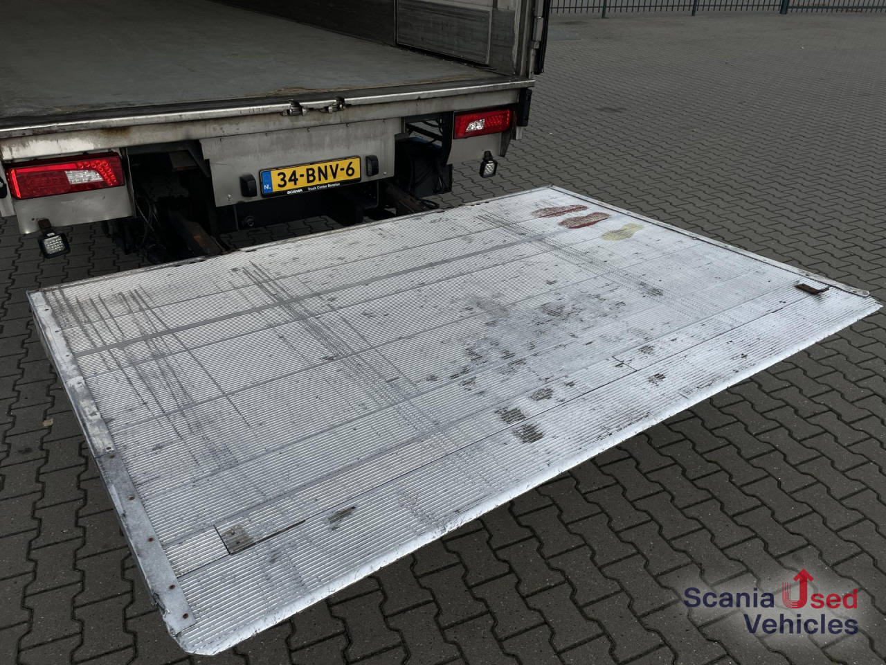 SCANIA P 250 B4x2LA FRIGO -27 TAIL LIFT 1.5T 815X251X244C - Рефрижератор: фото 4 SCANIA P 250 B4x2LA FRIGO -27 TAIL LIFT 1.5T 815X251X244C - Рефрижератор: фото 4