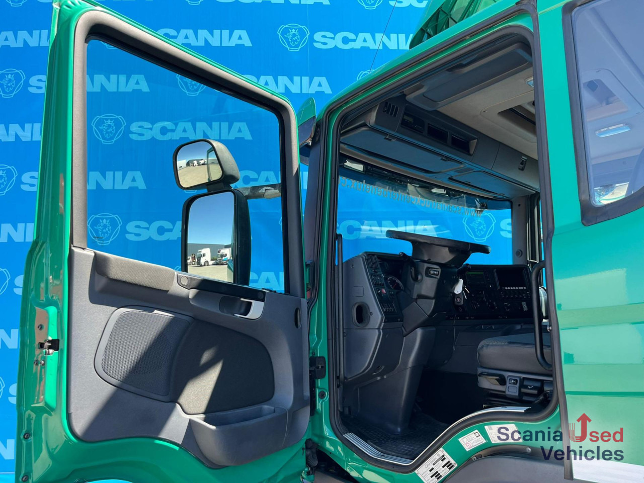 SCANIA P 320 DB6x2*4MNB RETARDER FULL AIR 8T TAIL LIFT 2T - Грузовик-шасси: фото 3 SCANIA P 320 DB6x2*4MNB RETARDER FULL AIR 8T TAIL LIFT 2T - Грузовик-шасси: фото 3