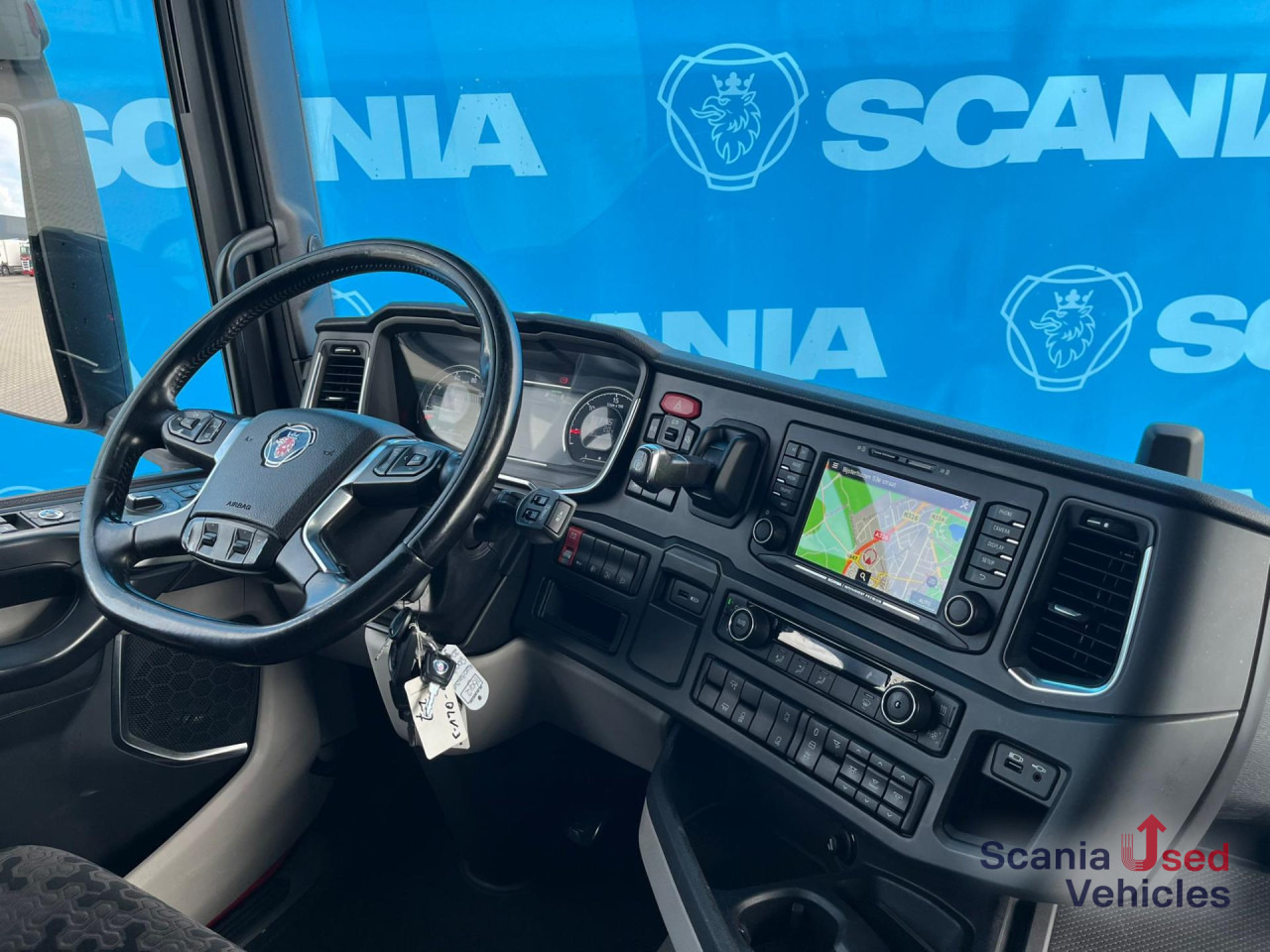 SCANIA R 410 A4x2NA RETARDER NAVI - Тягач: фото 5 SCANIA R 410 A4x2NA RETARDER NAVI - Тягач: фото 5