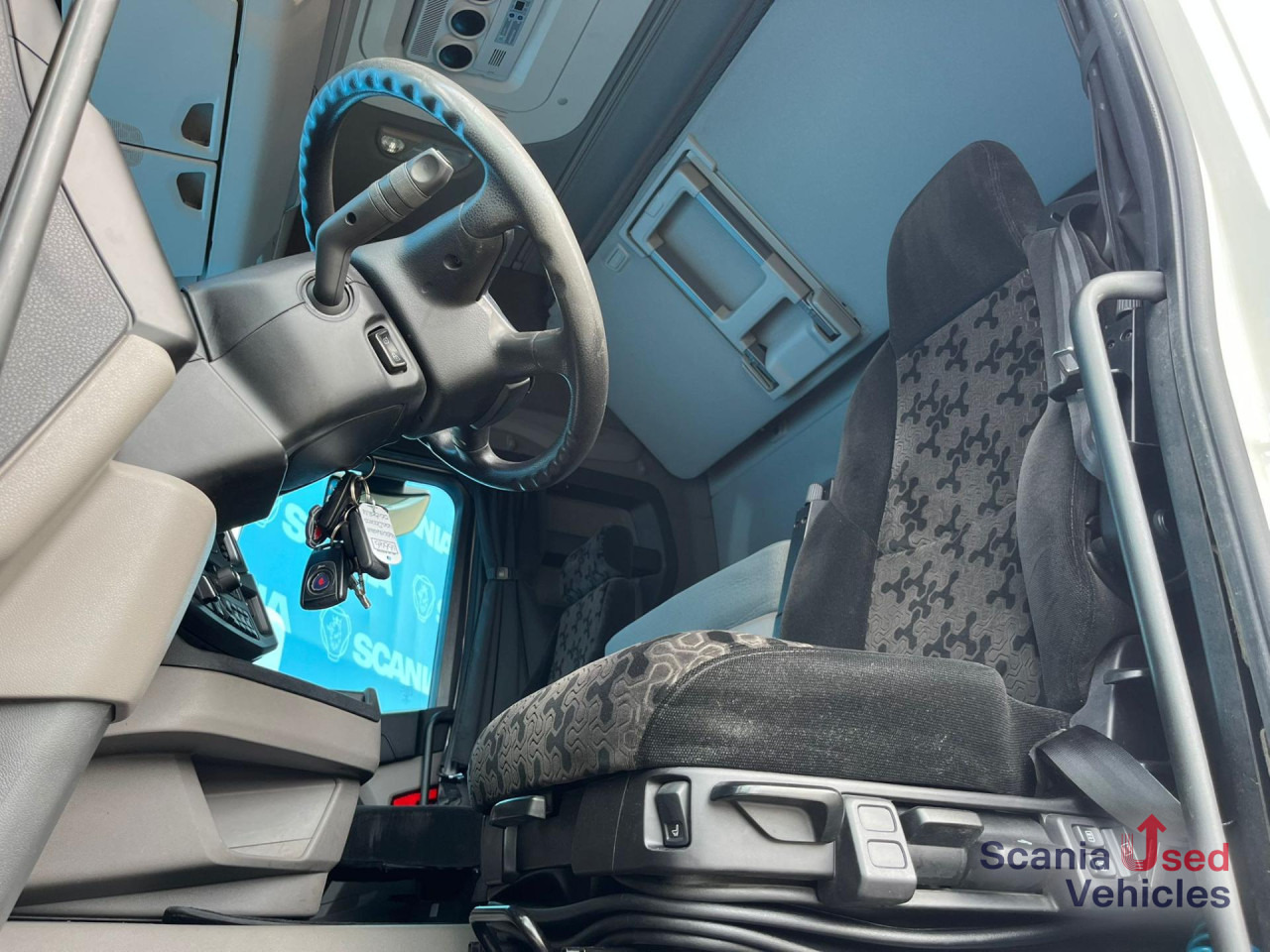 SCANIA R 450 A4x2NA RETARDER DIFF-L PARK COOL SMART2 - Тягач: фото 2 SCANIA R 450 A4x2NA RETARDER DIFF-L PARK COOL SMART2 - Тягач: фото 2