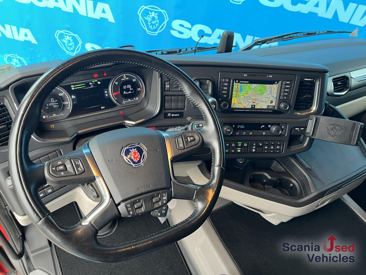 SCANIA R 450 A6x2/4NA RETARDER PTO P-AIRCO LED NAVI - Тягач: фото 4 SCANIA R 450 A6x2/4NA RETARDER PTO P-AIRCO LED NAVI - Тягач: фото 4