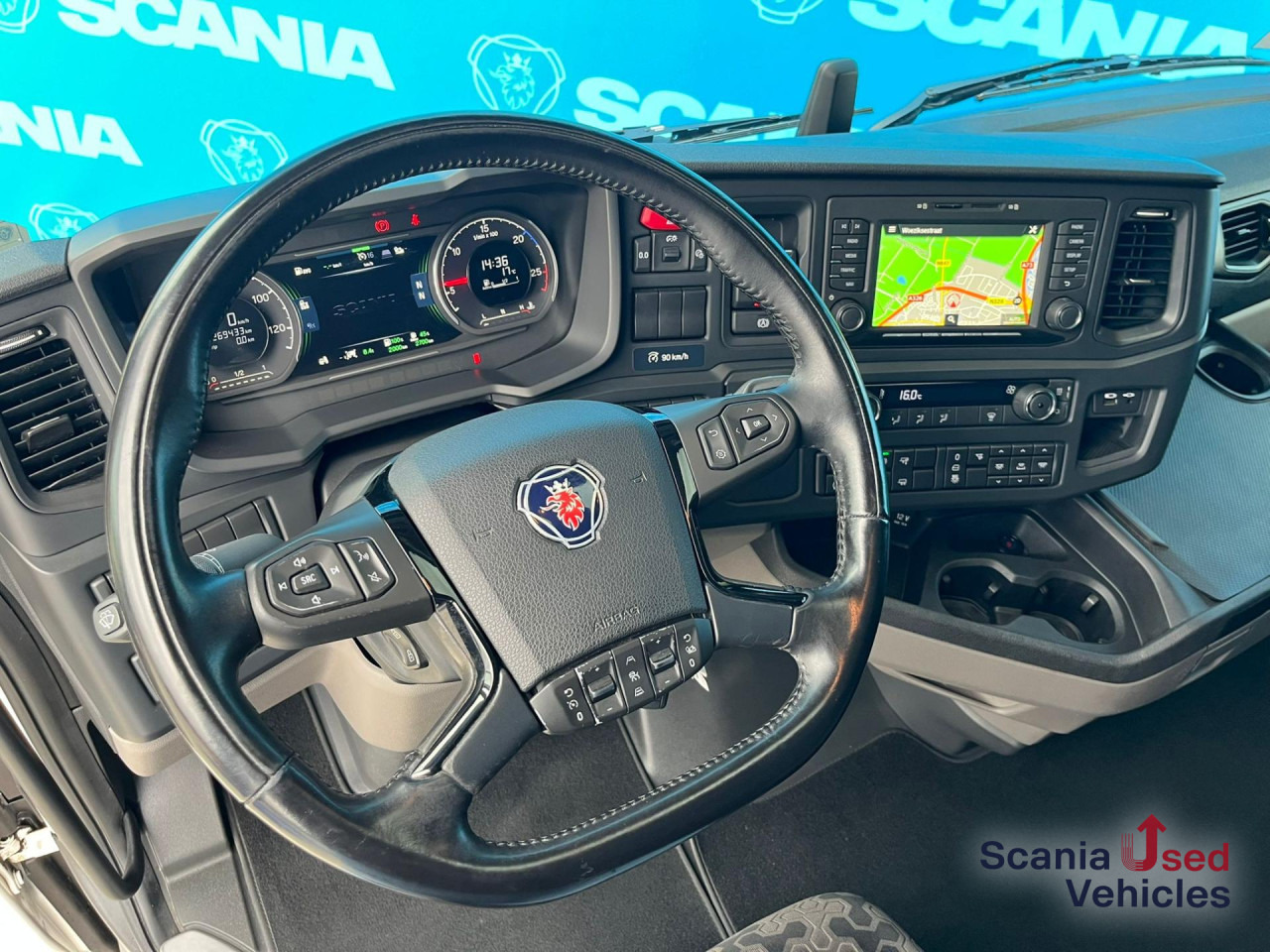SCANIA S 500 A4x2NB DIFF-L RETARDER P-AIRCO FULL AIR ACC - Тягач: фото 4 SCANIA S 500 A4x2NB DIFF-L RETARDER P-AIRCO FULL AIR ACC - Тягач: фото 4