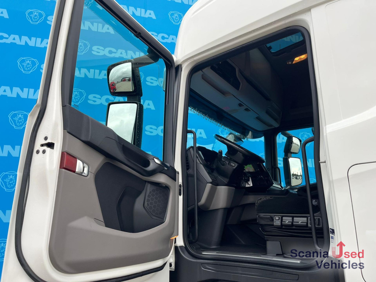 SCANIA S 500 A4x2NB DIFF-L RETARDER P-AIRCO FULL AIR ACC - Тягач: фото 2 SCANIA S 500 A4x2NB DIFF-L RETARDER P-AIRCO FULL AIR ACC - Тягач: фото 2