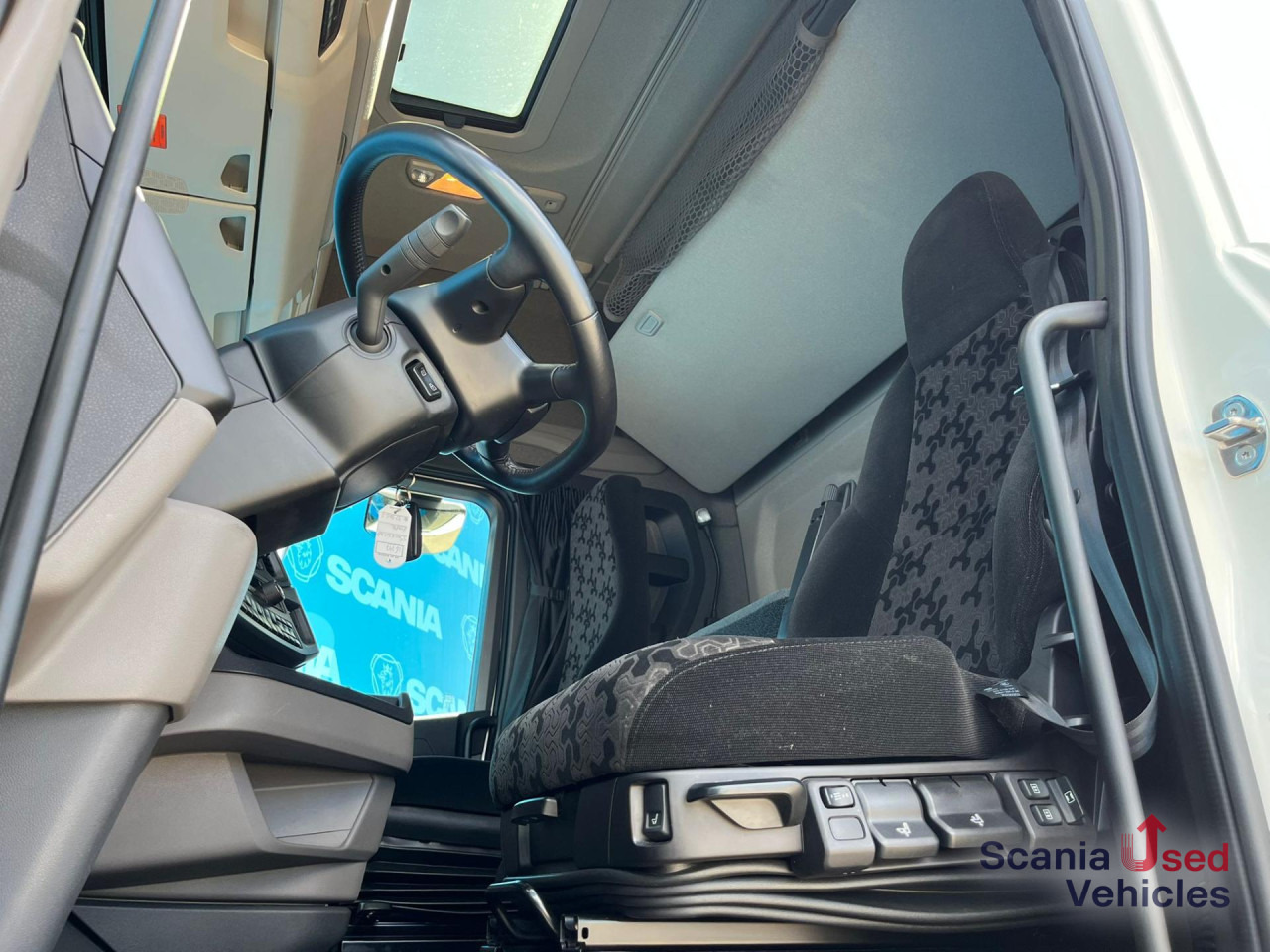 SCANIA S 500 A4x2NB RETARDER P-AIRCO FULL AIR 8T ACC - Тягач: фото 4 SCANIA S 500 A4x2NB RETARDER P-AIRCO FULL AIR 8T ACC - Тягач: фото 4