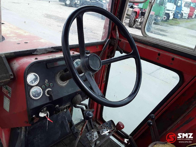 Трактор Massey Ferguson 595: фото 8 Трактор Massey Ferguson 595: фото 8