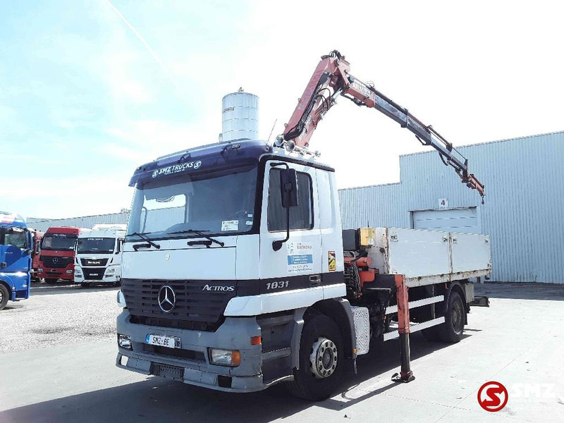 Mercedes-Benz Actros 1831 Atlas Ak140.1A4+remote lames steel 165000km - Грузовик бортовой/ Платформа, Автоманипулятор: фото 3 Mercedes-Benz Actros 1831 Atlas Ak140.1A4+remote lames steel 165000km - Грузовик бортовой/ Платформа, Автоманипулятор: фото 3