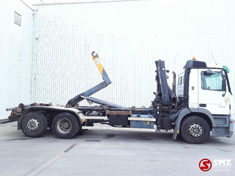 Mercedes-Benz Actros 2544 hiab 102.2 remote hook retarder - Грузовик-контейнеровоз/ Сменный кузов, Автоманипулятор: фото 4 Mercedes-Benz Actros 2544 hiab 102.2 remote hook retarder - Грузовик-контейнеровоз/ Сменный кузов, Автоманипулятор: фото 4