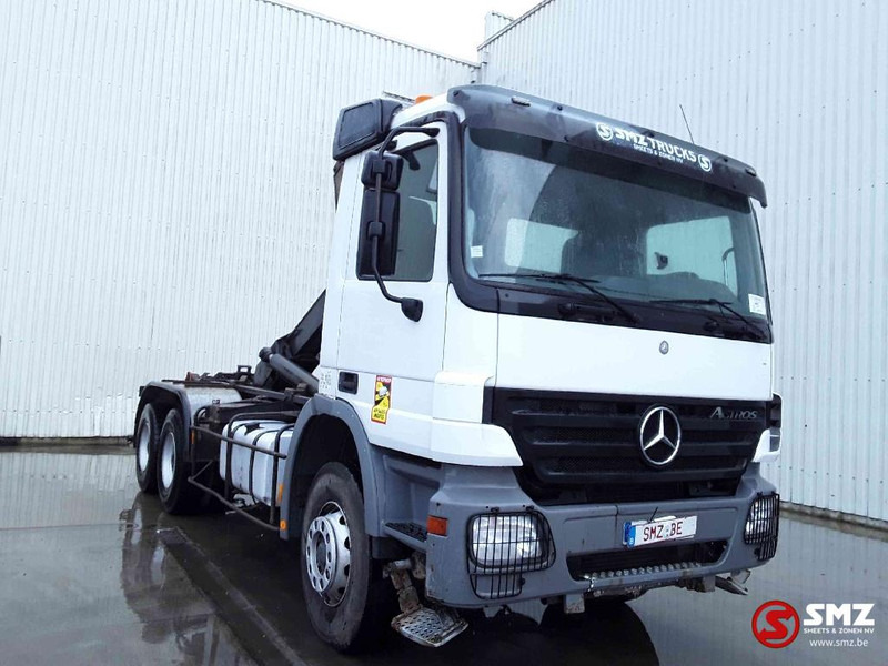 Mercedes-Benz Actros 3341 manual lames - Грузовик-контейнеровоз/ Сменный кузов: фото 1 Mercedes-Benz Actros 3341 manual lames - Грузовик-контейнеровоз/ Сменный кузов: фото 1