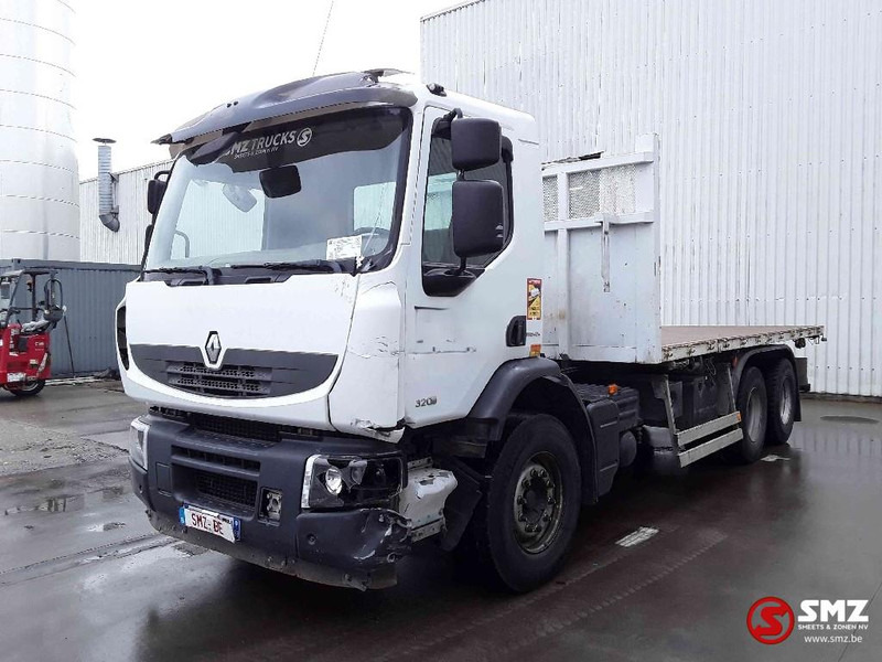 Renault Lander 320 accident / left side dammage - Грузовик бортовой/ Платформа: фото 3 Renault Lander 320 accident / left side dammage - Грузовик бортовой/ Платформа: фото 3