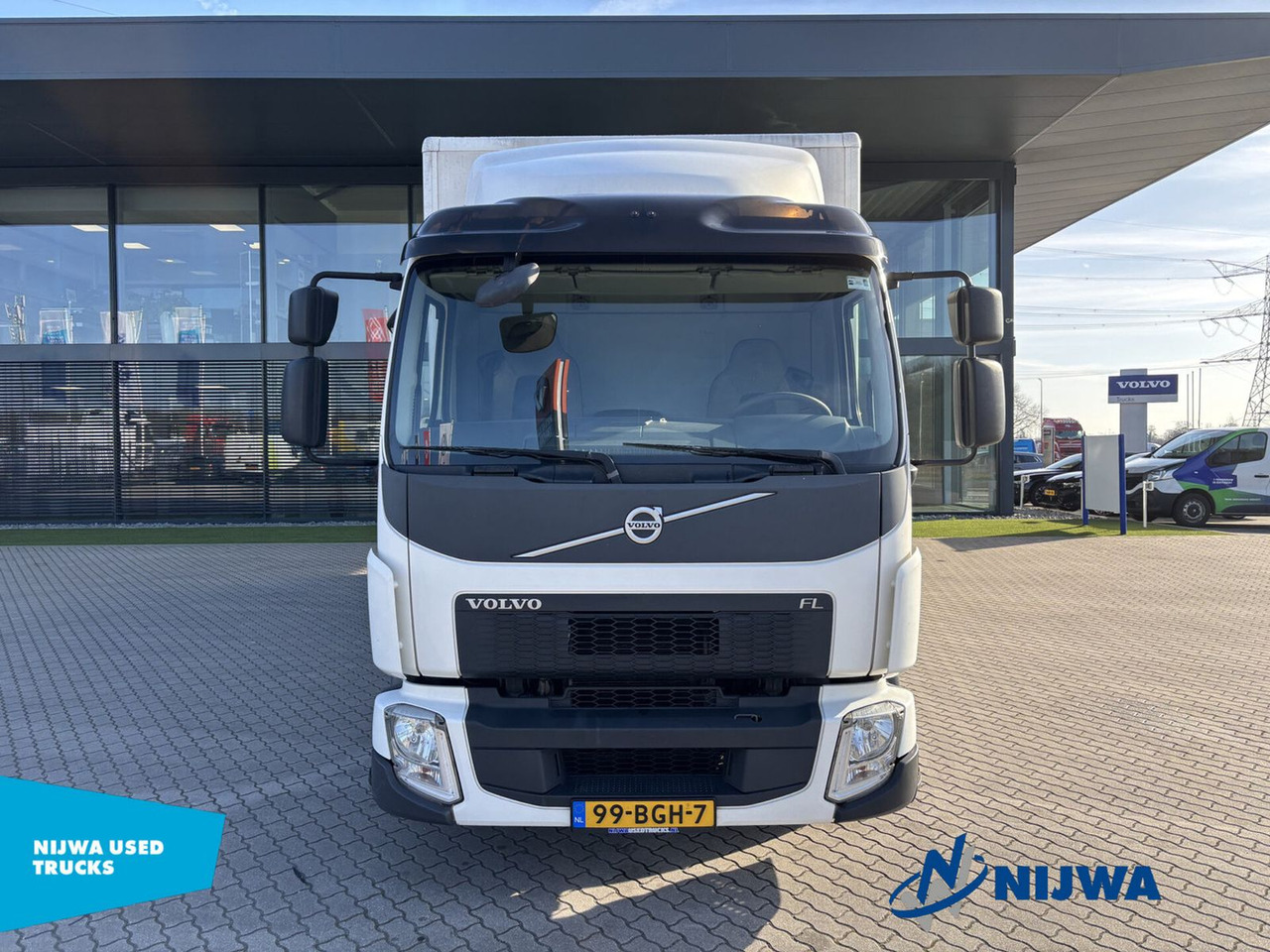 Volvo FL 210 4x2 Laadklep + Zijdeur - Грузовик с закрытым кузовом: фото 5 Volvo FL 210 4x2 Laadklep + Zijdeur - Грузовик с закрытым кузовом: фото 5
