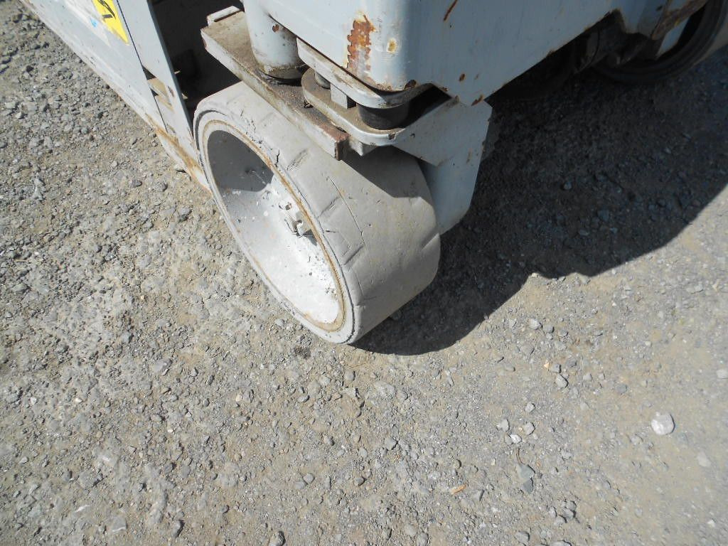 Грузовик с подъемником Genie GS 1932, Scherenarbeitsbühne Genie 8 m: фото 11